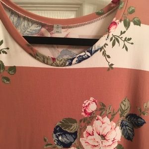 3x maxi dress with slits